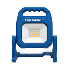 PROYECTOR LED RECARGABLE MEGA BRIGHT 10W