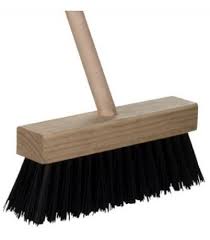 ESCOBILLON MUNICIPAL 40CM C/MANGO